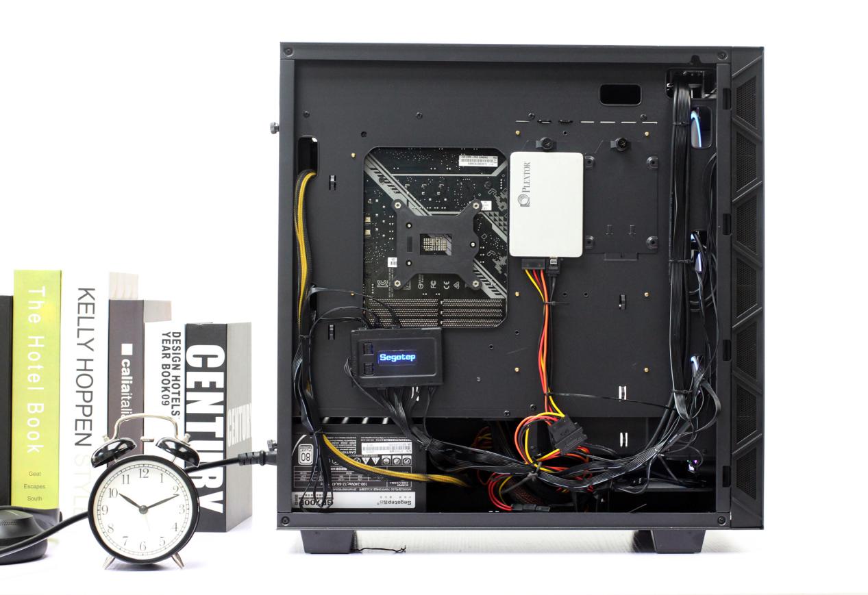 显卡竖装散热最好的机箱,主板和显卡竖装的机箱