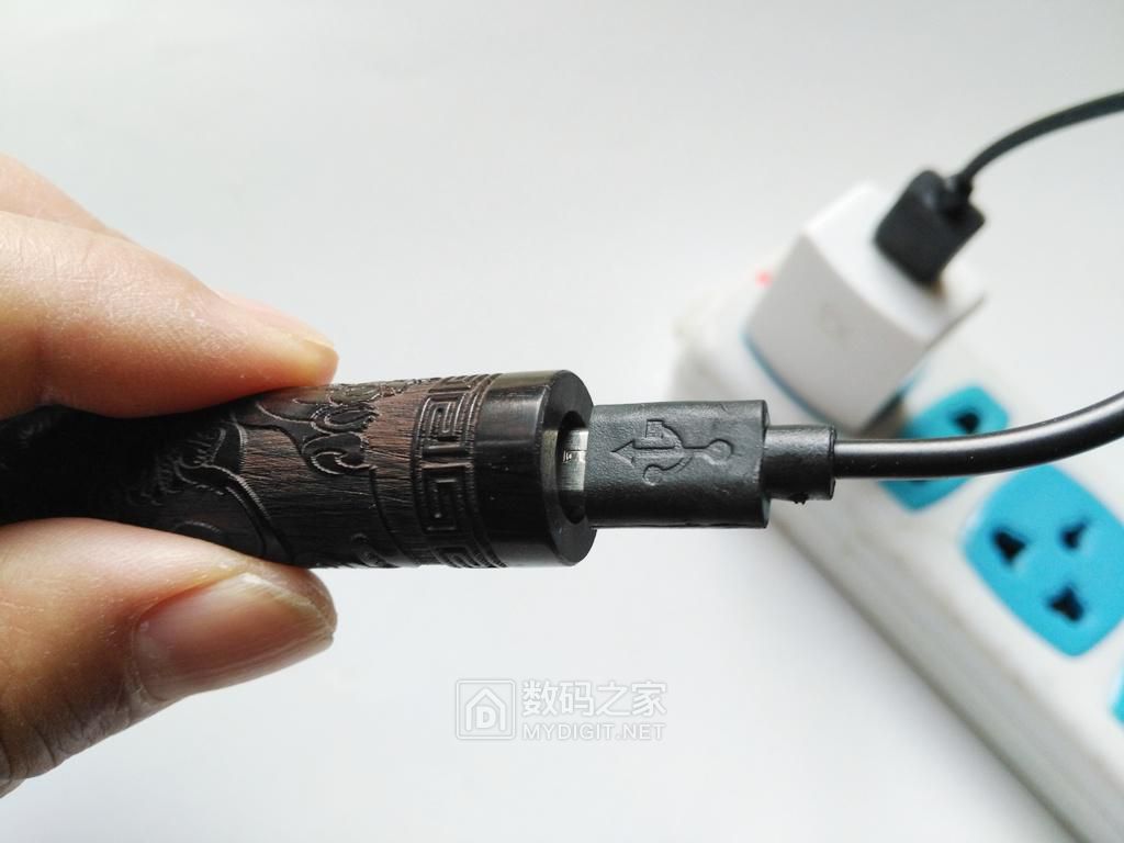 火折子打火机拆解,高科技充电打火机