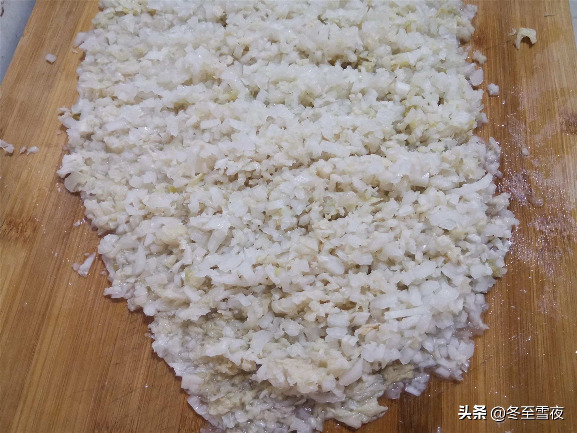 老东北美食西红柿鸡蛋馅水饺,豫满香500g东北灌汤水饺