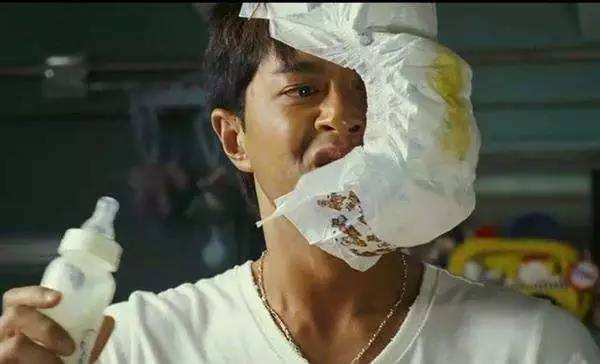 多出的“母乳”硬逼丈夫喝，丈夫喝之后说了俩字，宝妈很失望