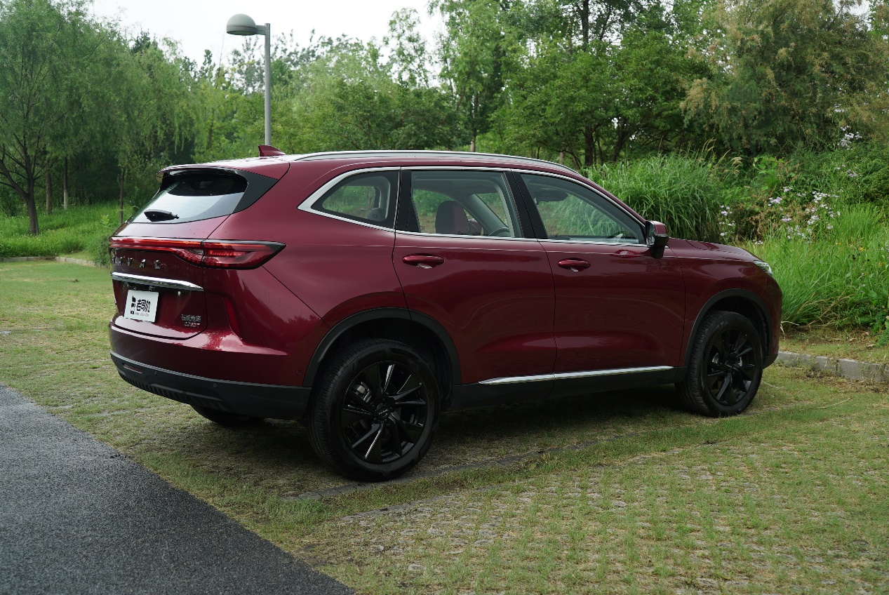 月销3万辆的国民家轿车,年销百万的国民神车