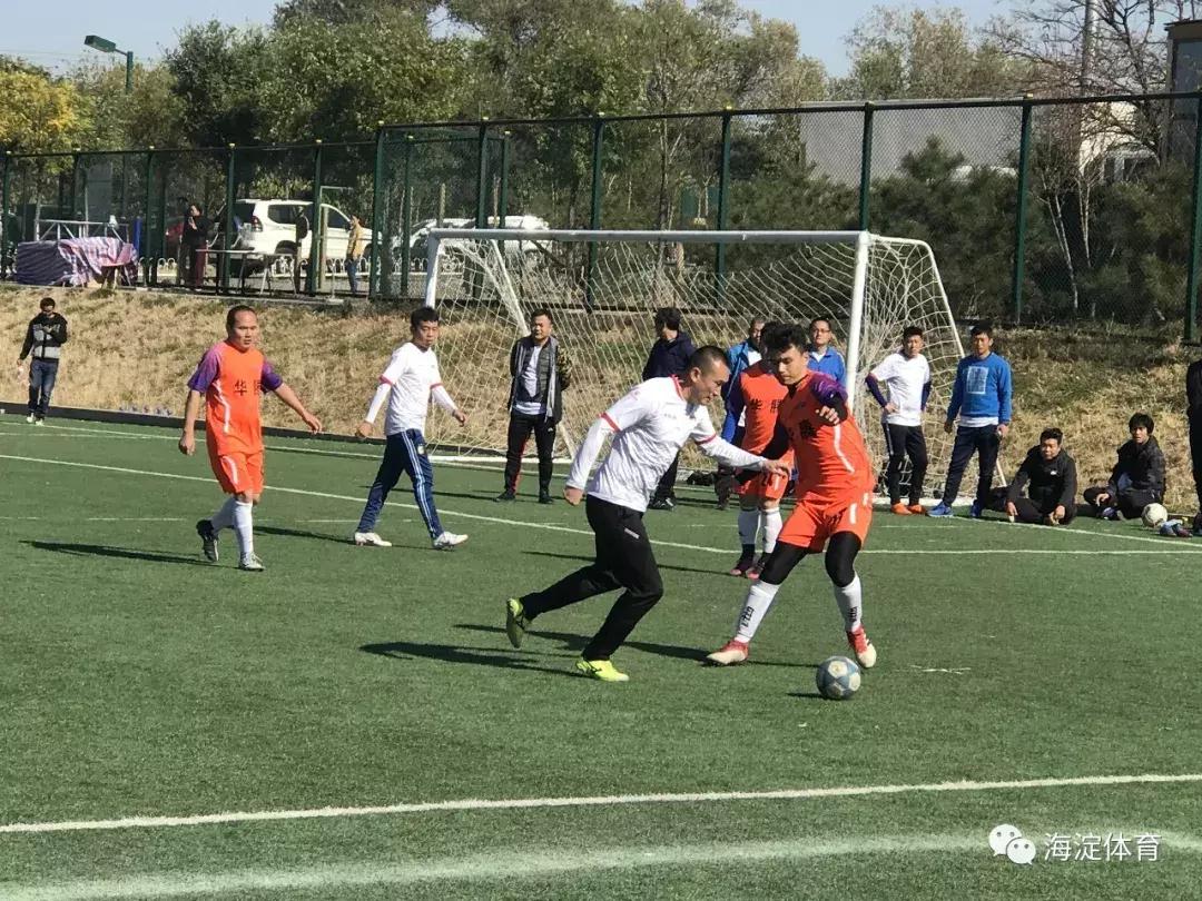 海淀区草根五人制足球赛圆满收官又是四季青的球队夺冠！