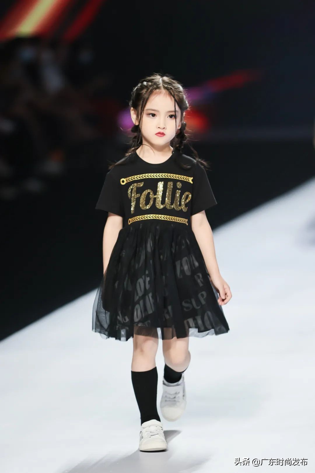 fashion时装周走秀全集,follie2017时装周