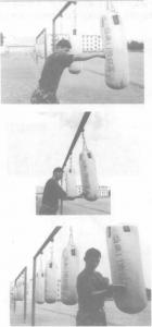 警用防暴棍对战短刀,警用棍式防暴器