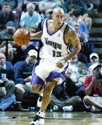 nba13号球衣的著名球星,nba球衣13号是哪些球星