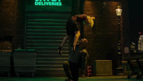 美国演员巨石强森自曝感染新冠,巨石强森与妻女确诊新冠