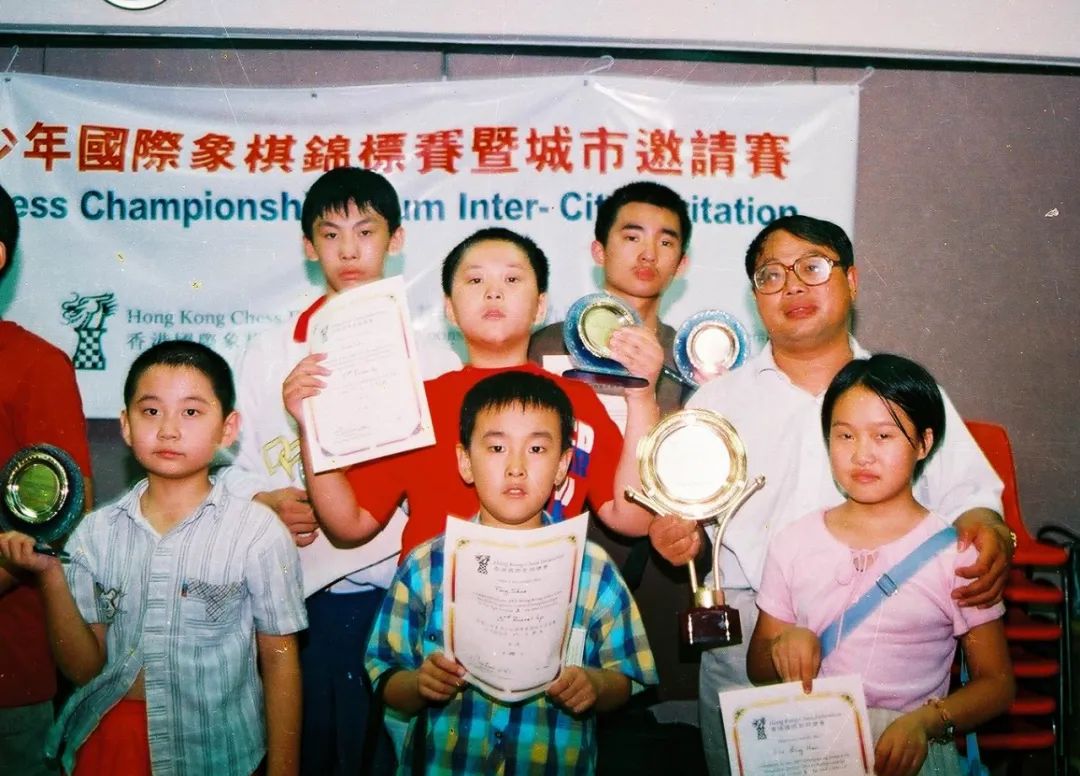 谈笑凯歌还致敬来时路——济南银丰国象队庆功会旁记