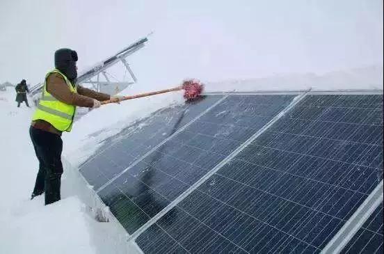 光伏发电没有电池吗,太阳能发电没有阳光还能用吗