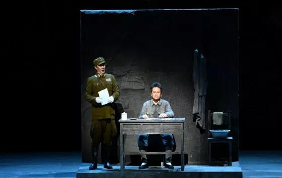 方志敏：藏在山洞被贴身警卫出卖，牺牲22年后，才发现遗骸