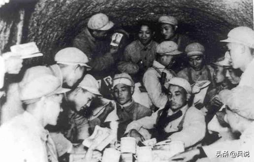 韩军阴毒招数：铁丝堵塞上甘岭坑道，硫磺烟幕弹窒息志愿军