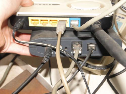 家里的wifi怎么是断网的啊,教你一招出门wifi永不断网