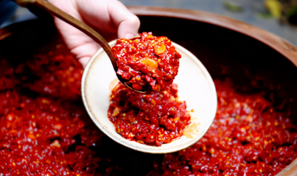 不管啥牌子的豆瓣酱，发现这3点，都不是正宗的，无论贵贱都别买