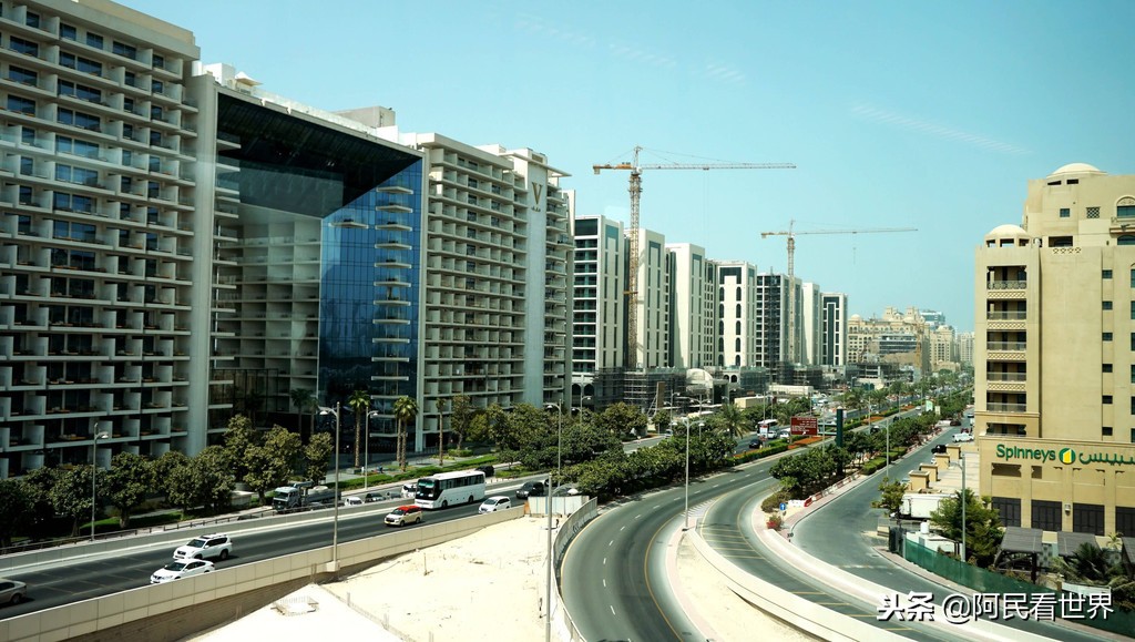 去阿联酋跟团游,随旅游团到迪拜旅游攻略