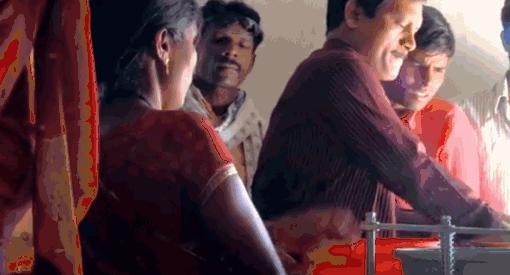 他掀起的姨妈巾革命，拯救了亿万印度女性！