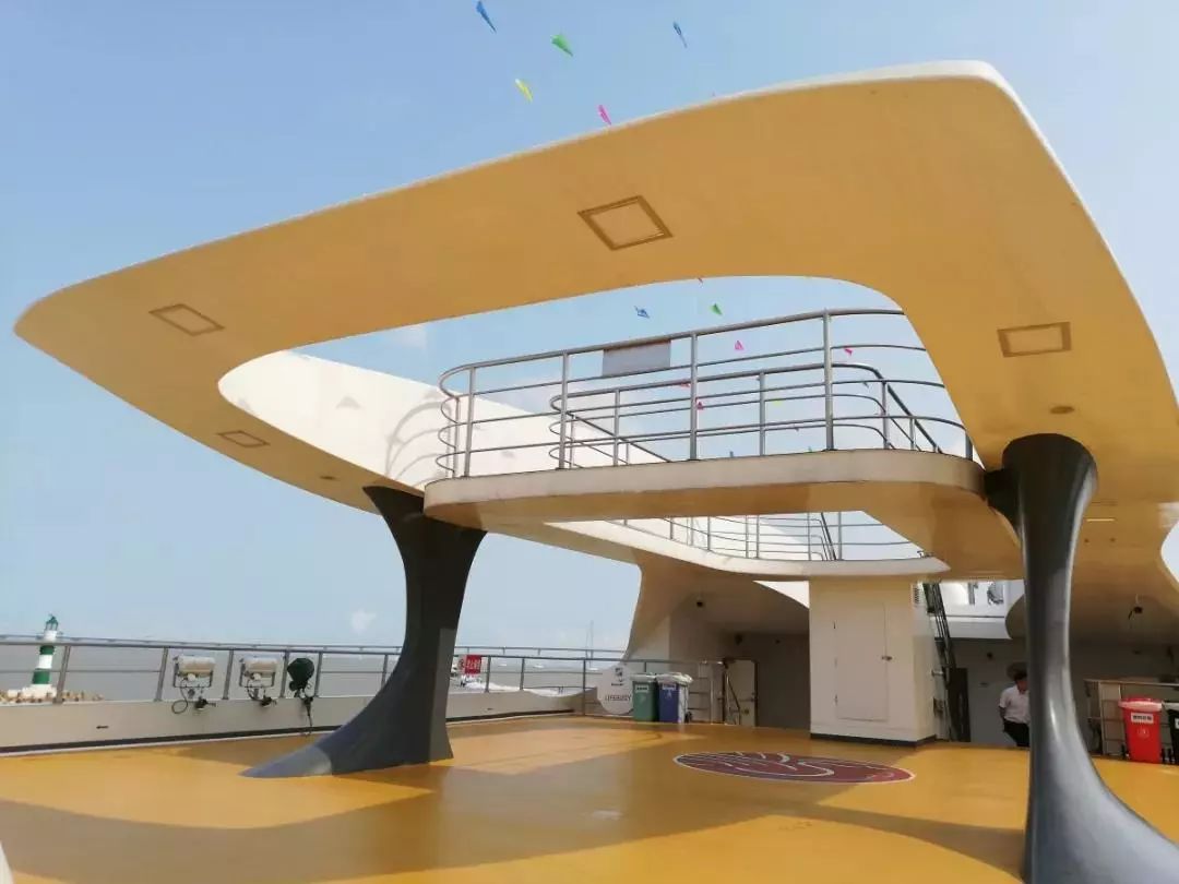 港珠澳大桥观光游轮180元,珠海游船观光港珠澳大桥