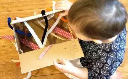 旧鞋盒做玩具,旧鞋盒子怎么做手工玩具