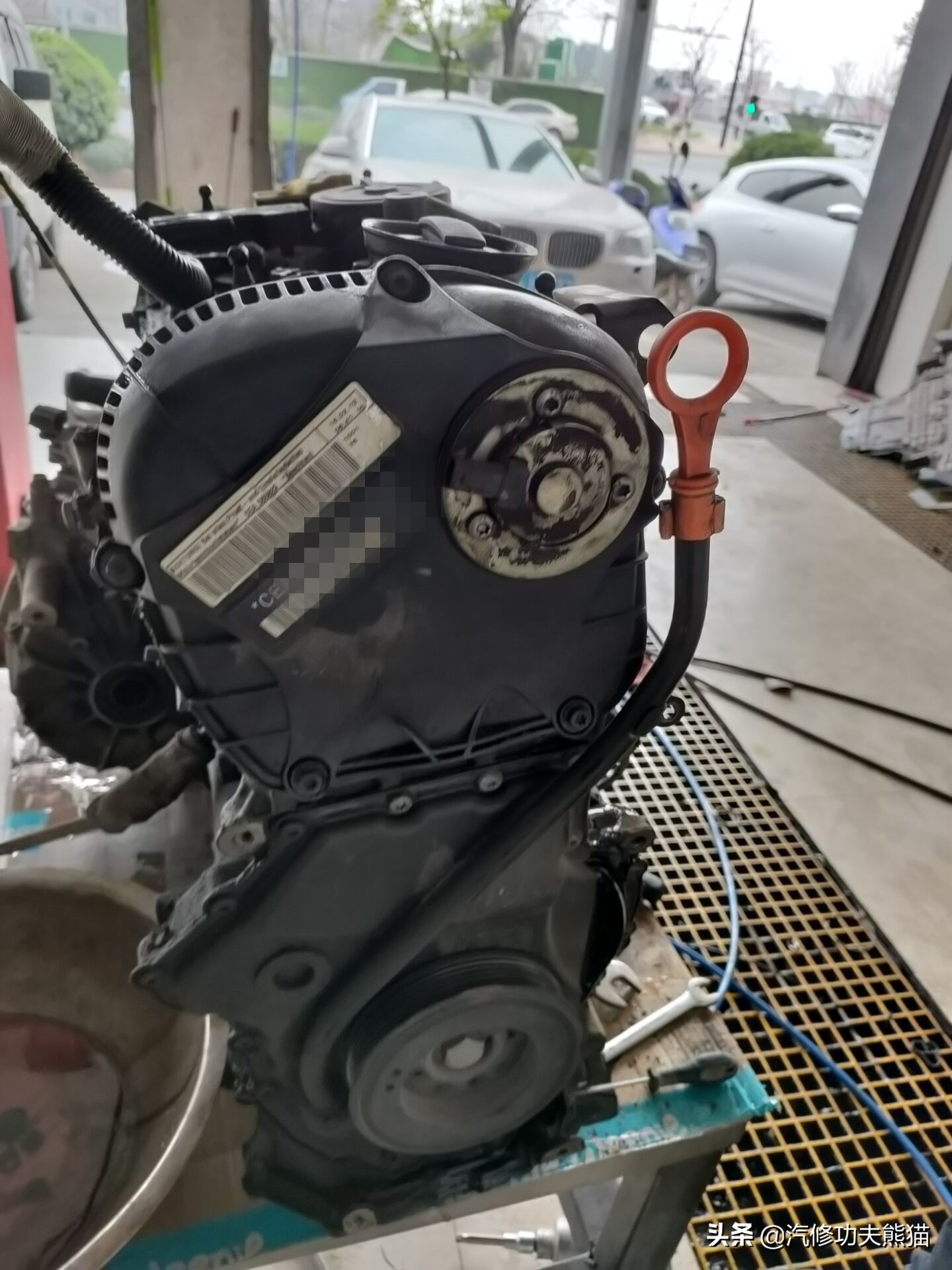 斯柯达昊锐烧机油维修视频,大众斯柯达昊锐1.8t烧机油