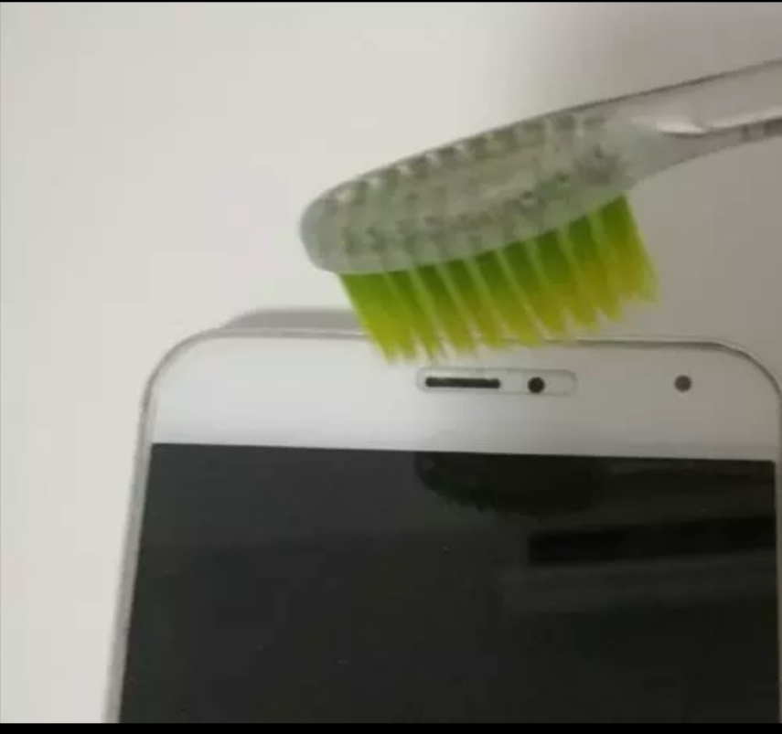 手机充电口松动掉电怎么回事,手机充电插口松动充电速度变慢