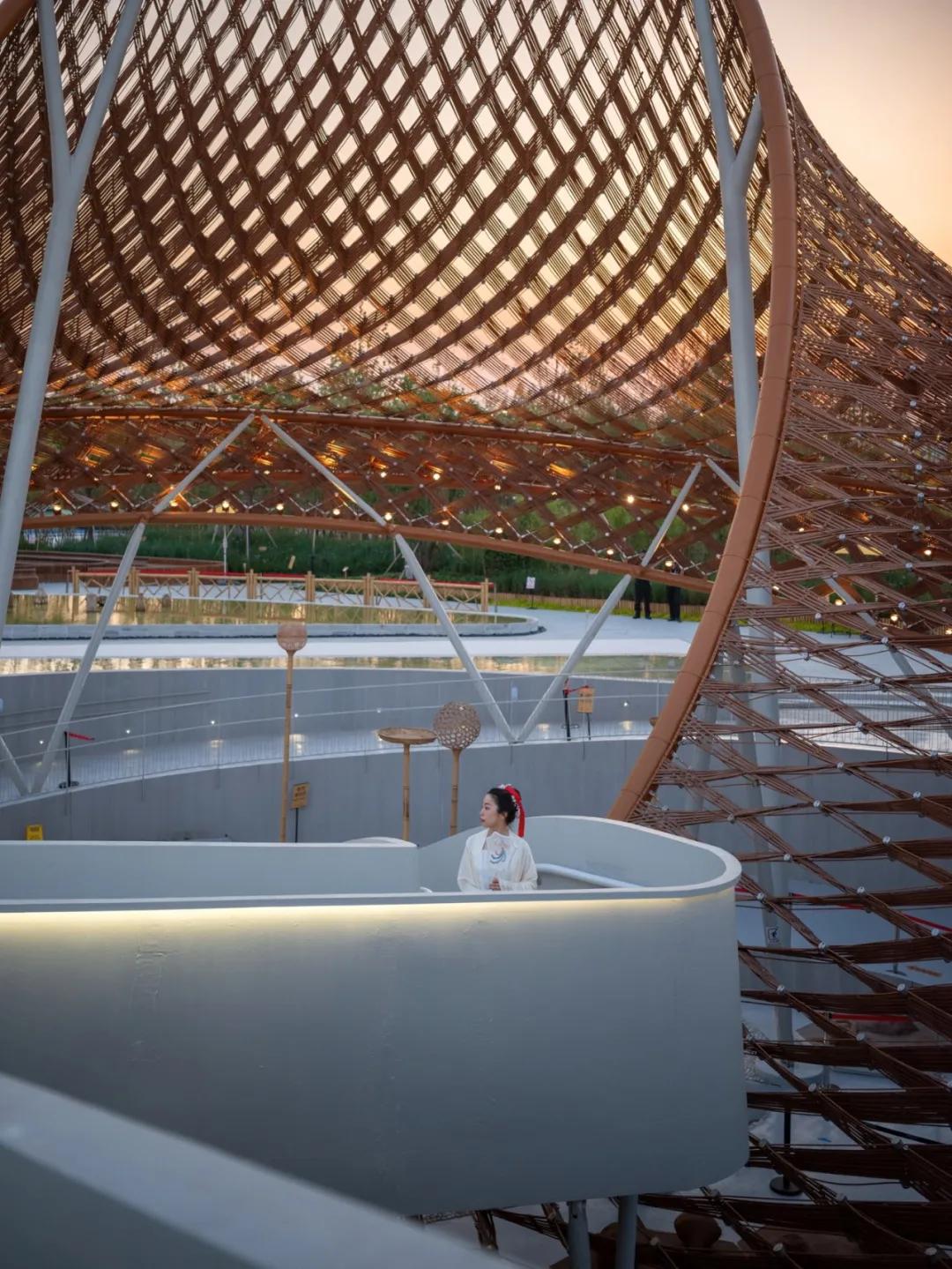 三维编织，第十届中国花卉博览会竹藤馆