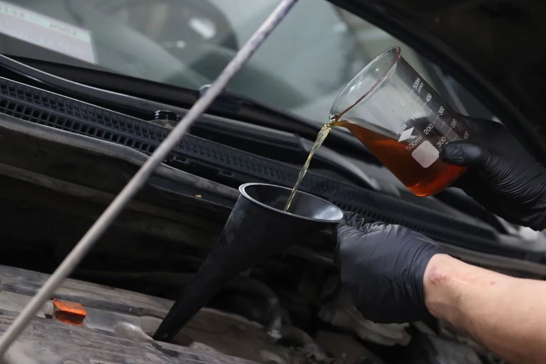 怪兽修车翻新奥迪q7,怪兽修车老车翻新