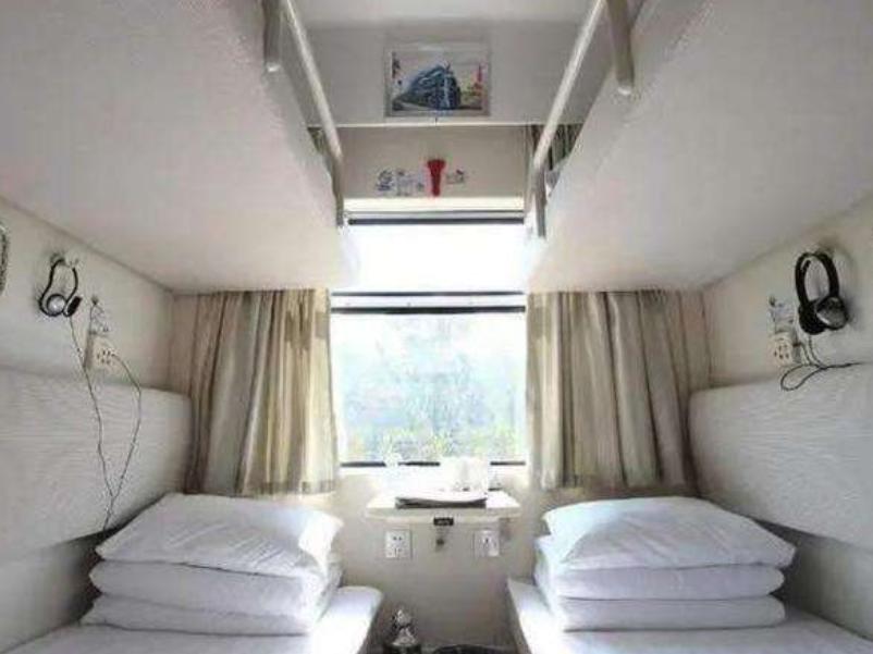 中国第一列“全卧铺”火车,国内首列全卧铺火车