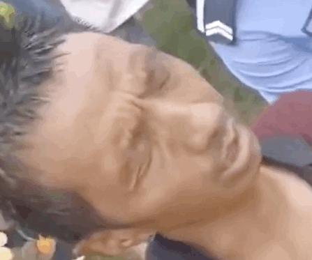 90岁大爷救完人指定要“报酬”，却被网友称赞：干得漂亮