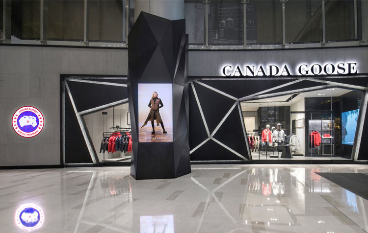 始祖鸟为什么没有羽绒服,没有北面的冬天