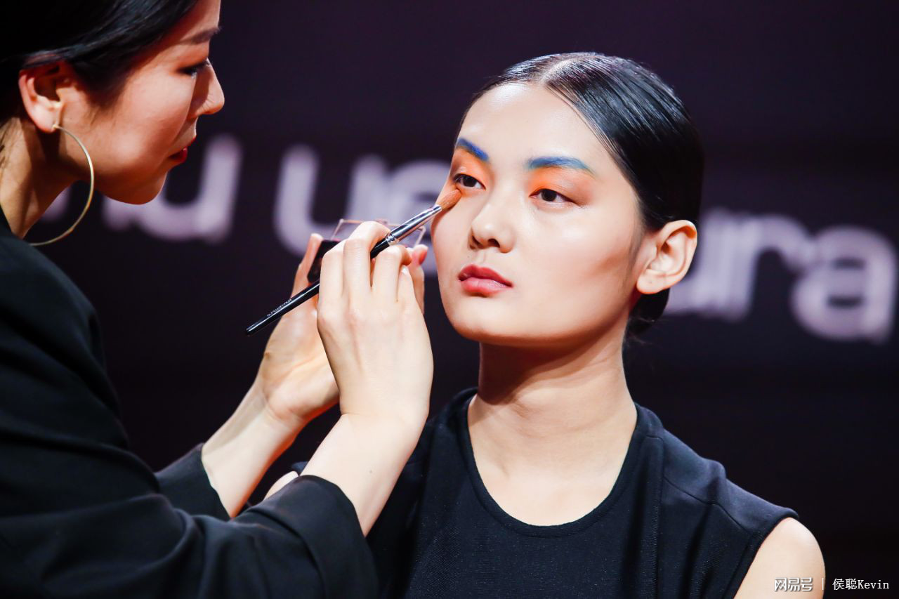 10.18植村秀新品派对,植村秀2018圣诞彩妆视频