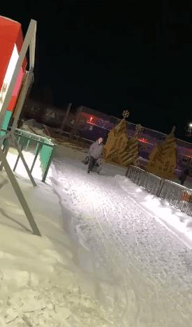 玉米地发现不明液体怎么办,玉米地发现的怪事