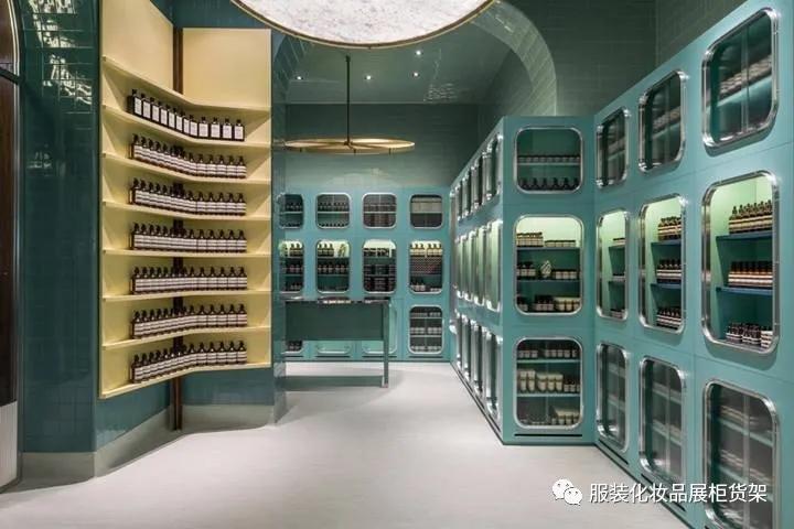 化妆品展柜设计效果图大全,化妆品中岛柜陈列柜效果图