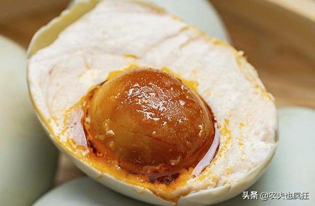 为什么在网上买的海鸭蛋个个流油,曝光流油的海鸭蛋