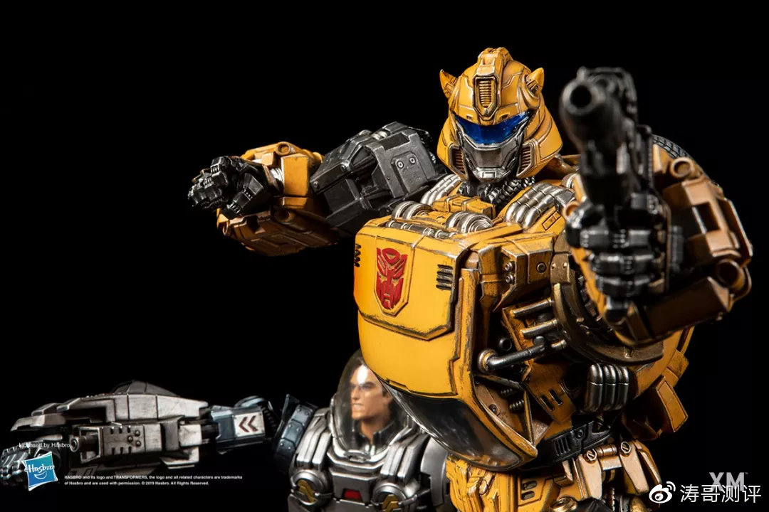 大黄蜂g1版本,xm铁拳雕像