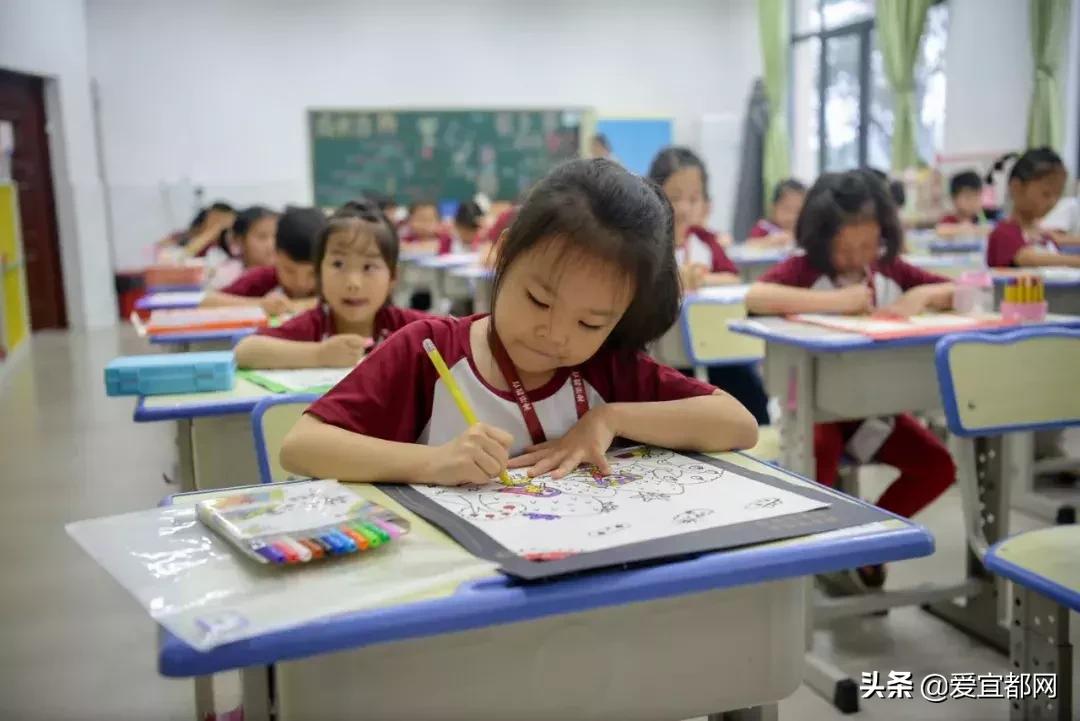 宜都市第四届“神墨杯”千名少儿多元才艺风采展，多图！！！