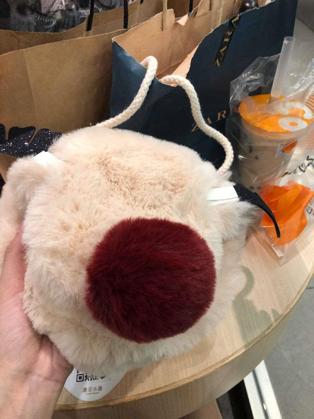 zara麋鹿包真假对比,zara经典配饰