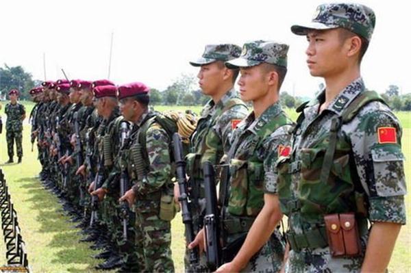 中国特种兵指挥官什么级别,中国特种兵军衔是按什么分的