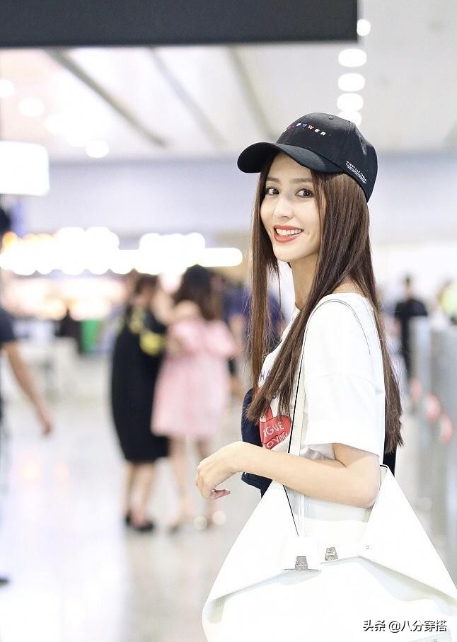 佟丽娅裤子穿搭,佟丽娅背带裤穿搭