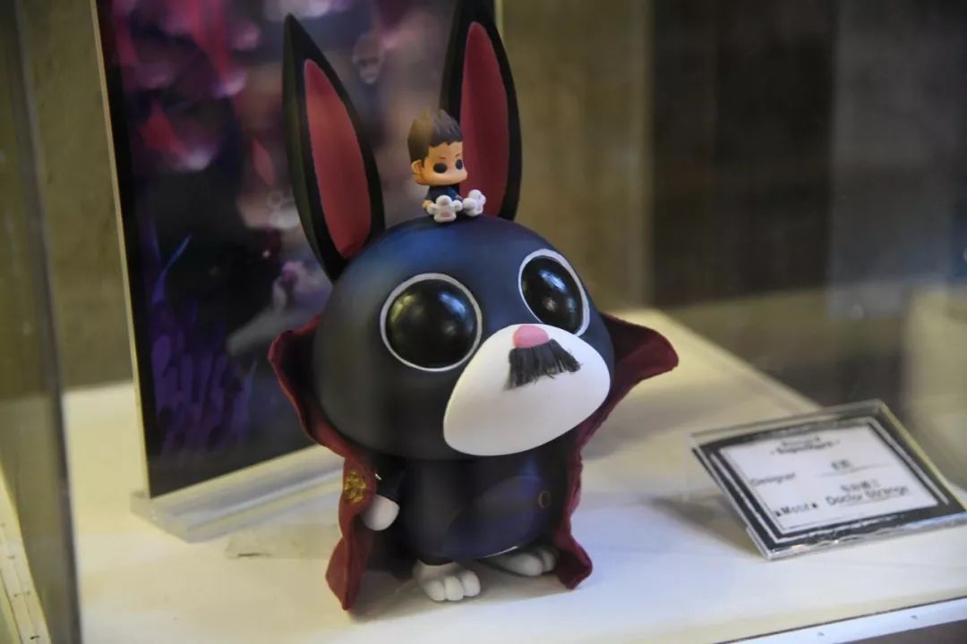 潮流玩具单品,适合年轻人盘的玩具