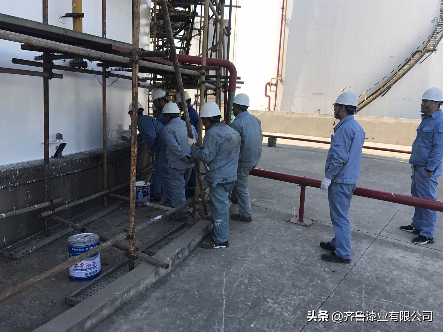 油漆龟裂的产生原因及控制措施,油漆龟裂是怎么回事