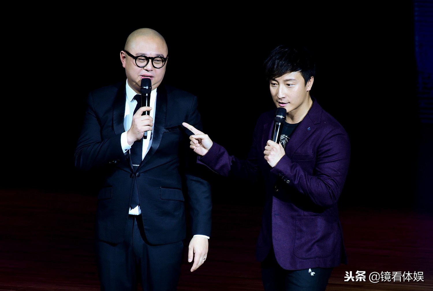 鐜嬮湝閲岀毊,閲岀毊涓轰腑鍥借冻鐞冪暀涓嬬殑韬奖