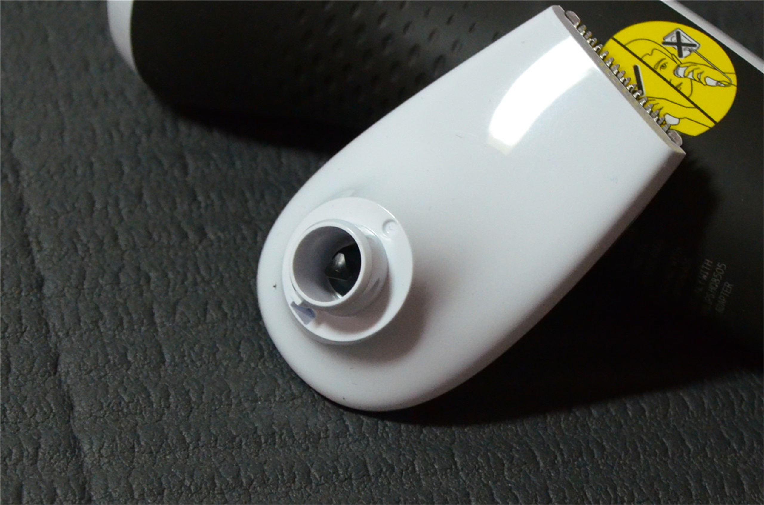 飞利浦s7000剃须刀怎样全身水洗,飞利浦剃须刀s7000使用说明