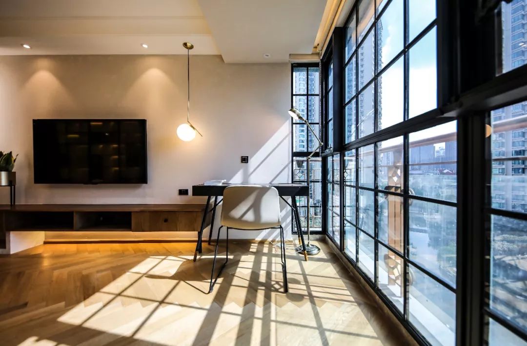 *窥偷**了22位朋友的客厅，我发现小户型变大，大户型变豪的神仙操作