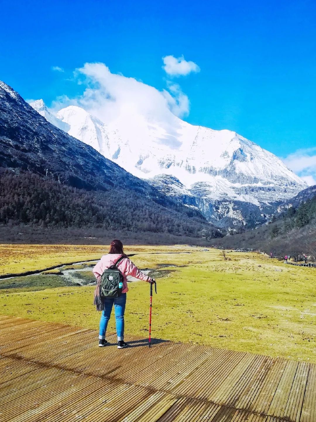来一趟稻城亚丁，才不负最美人间四月天