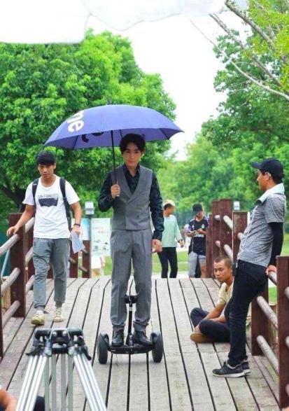 朱一龙居先生,居老师朱一龙最新消息