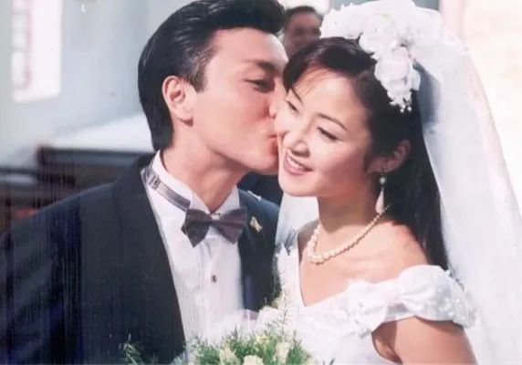 中国评分最高的10部港剧，《鹿鼎记》仅第9，《上海滩》进不了前3