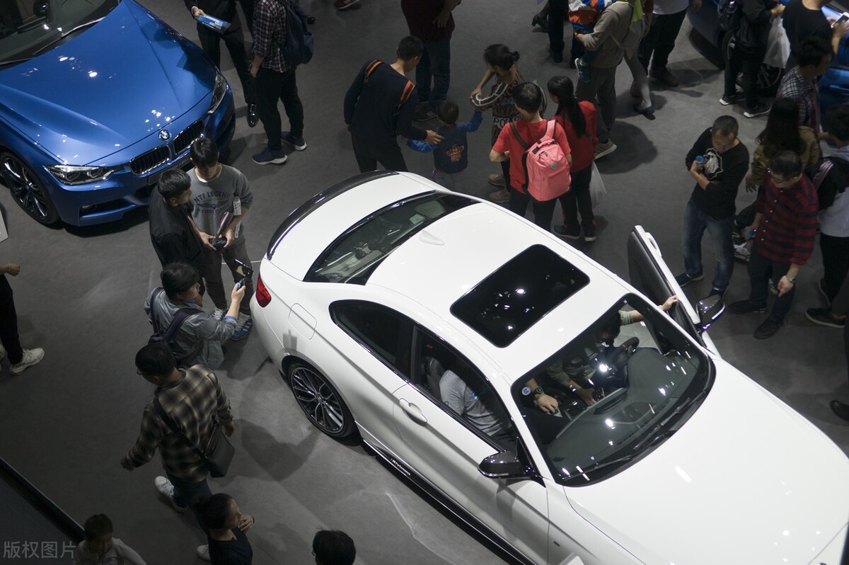 买车时4s店强推车贷会怎样操作呢,买车贷款在4s贷不通过