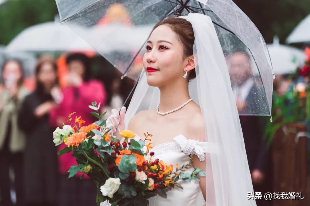 真实婚礼小酒窝,樱桃小丸子山根的初恋