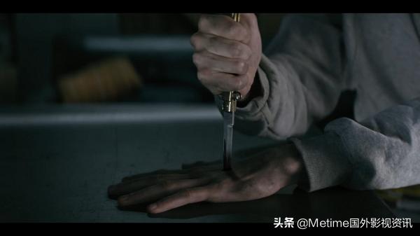 美剧《韦恩》：没有导读，就是像剧一样这么硬核