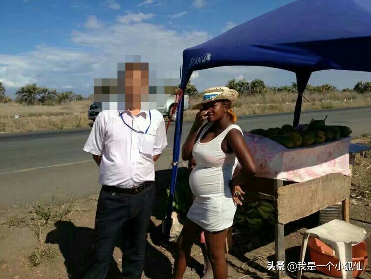 2012年我在安哥拉买了10美元的香蕉在非洲安哥拉的日子166