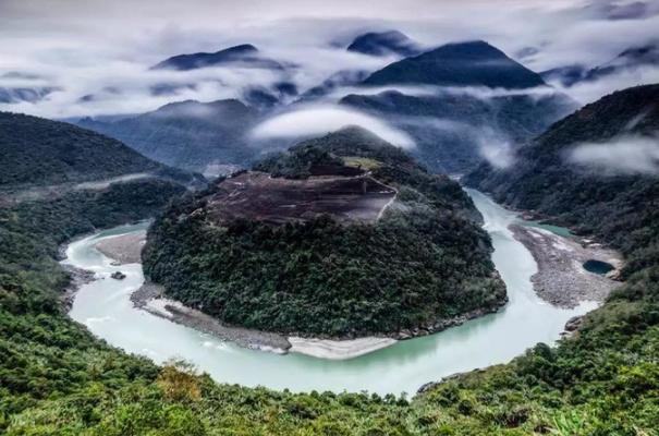 西藏神秘的地方,隐藏的莲花