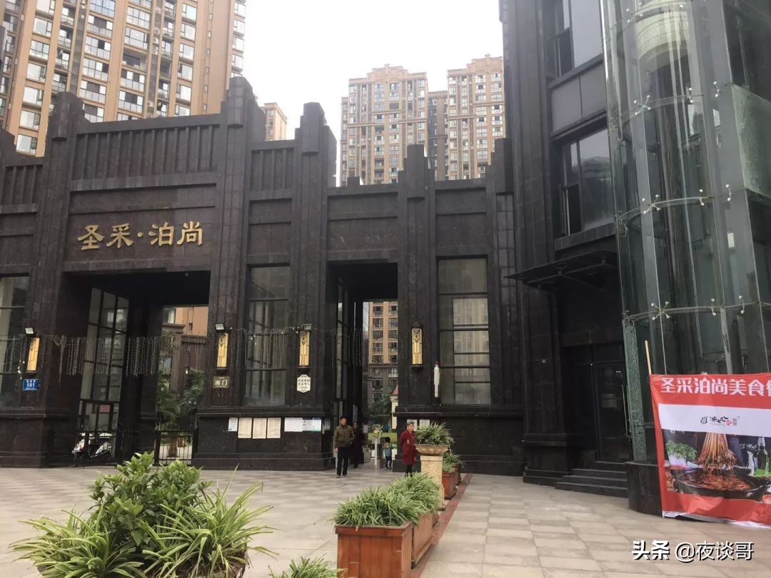 大丰最火爆的美食街,大丰有什么小吃一条街